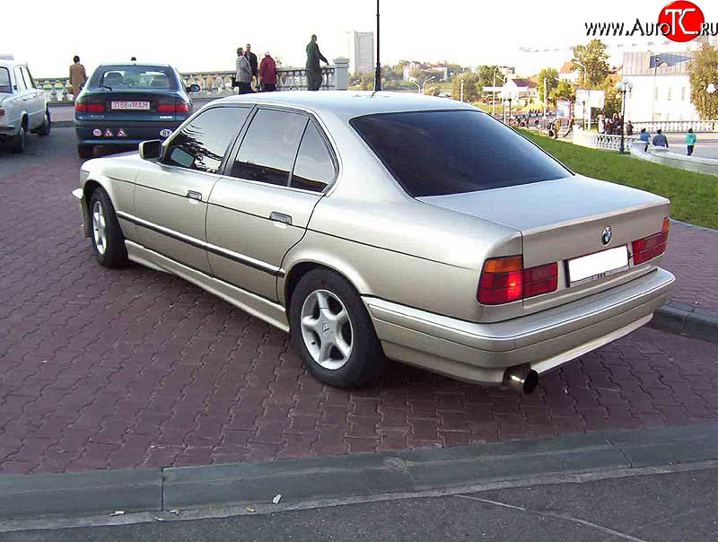 3 049 р. Пороги накладки Classic BMW 5 серия E34 седан дорестайлинг (1988-1994)  с доставкой в г. Воронеж