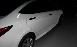3 599 р. Комплект накладок Sport на пороги автомобиля Hyundai Solaris RBr седан дорестайлинг (2010-2014) (Неокрашенные)  с доставкой в г. Воронеж. Увеличить фотографию 3