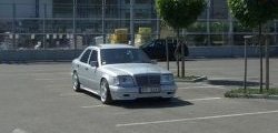 4 299 р. Накладка переднего бампера GT Dynamics Mercedes-Benz E-Class S124 универсал рестайлинг (1993-1996) (Неокрашенная)  с доставкой в г. Воронеж. Увеличить фотографию 3
