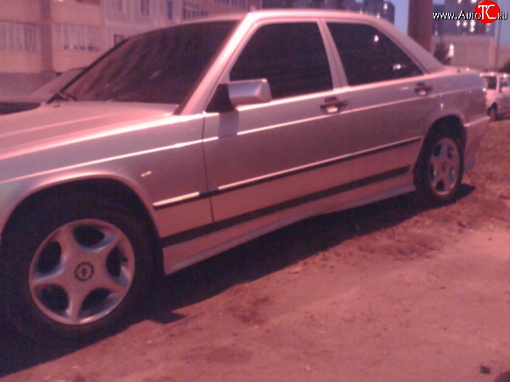 3 049 р. Пороги накладки Rieger Mercedes-Benz C-Class W201 седан (1982-1992)  с доставкой в г. Воронеж
