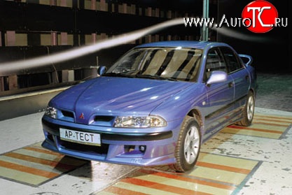 2 549 р. Решётка радиатора GT Dynamics (с литыми ресничками) Mitsubishi Carisma (1999-2004) (Неокрашенная)  с доставкой в г. Воронеж
