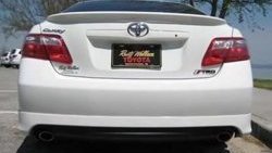 4 749 р. Лип спойлер SARONA Toyota Camry XV40 рестайлинг (2009-2011) (Неокрашенный)  с доставкой в г. Воронеж. Увеличить фотографию 2