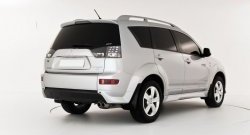 Клыки на задний бампер Centre Tuning Mitsubishi Outlander XL (CW)  дорестайлинг (2005-2009)