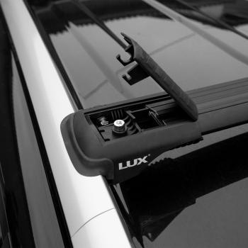 15 499 р. Багажник в сборе LUX Хантер L55  Audi A6 (C6,  (C8) универсал), A6 allroad quattro (C7), BMW X3 E83, CITROEN X3 (E83), Fiat Panda 2 169, Haval Panda (2 169), JAC S7, Mercedes-Benz S7, Mitsubishi Outlander (CW0W), Nissan Qashqai (2), Peugeot 4007, Porsche 4007, Renault Koleos (1), SSANGYONG Kyron, Suzuki Ignis, Volkswagen Ignis, Volvo V70 (аэро-трэвэл (98-108 см и 104-114 см), черный)  с доставкой в г. Воронеж. Увеличить фотографию 8