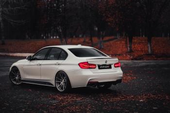 5 999 р. Накладки M-Perfomance под задний бампер (мини-лезвия)  BMW 3 серия  F30 (2012-2018) седан дорестайлинг, седан рестайлинг (цвет: черный матовый)  с доставкой в г. Воронеж. Увеличить фотографию 4