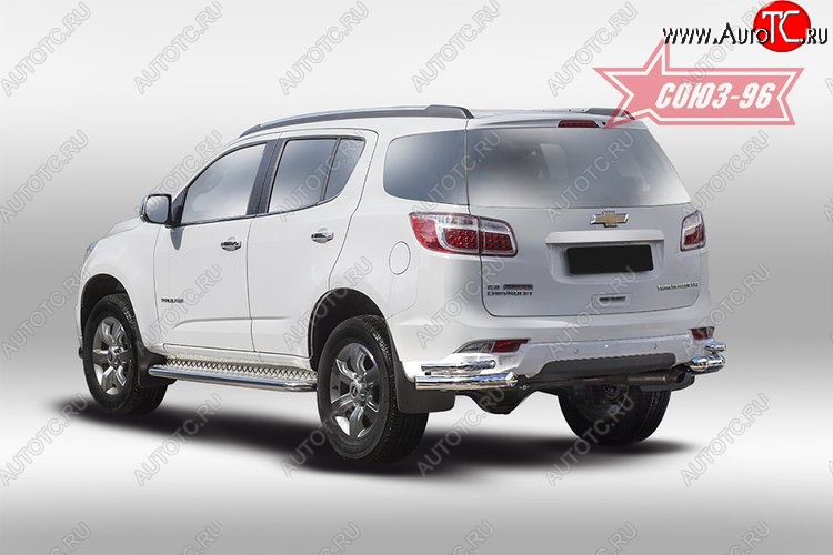 17 729 р. Защита заднего бампера из двойных боковых уголков Souz-96 (d76/42)  Chevrolet Trailblazer  GM800 (2012-2016) дорестайлинг  с доставкой в г. Воронеж