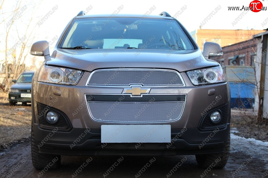 7 899 р. Защитная сетка радиатора в бампер Стрелка 11 Премиум (алюминий)  Chevrolet Captiva (2013-2016) 2-ой рестайлинг (Цвет: хром)  с доставкой в г. Воронеж
