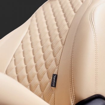 Чехлы для сидений Lord Autofashion Байрон (экокожа, спинка 60/40, 2 П- и 1 Г-образных подголовника) Chevrolet Cruze ( J300,  J305,  J308) (2009-2015) седан дорестайлинг, хэтчбек дорестайлинг, седан рестайлинг, универсал рестайлинг, хэтчбек рестайлинг (Бежевый, вставка бежевая, строчка бежевая)