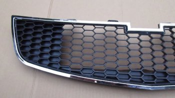 1 049 р. Решетка радиатора SPARD (нижняя) Chevrolet Cruze J305 хэтчбек рестайлинг (2012-2015) (Неокрашенная)  с доставкой в г. Воронеж. Увеличить фотографию 2