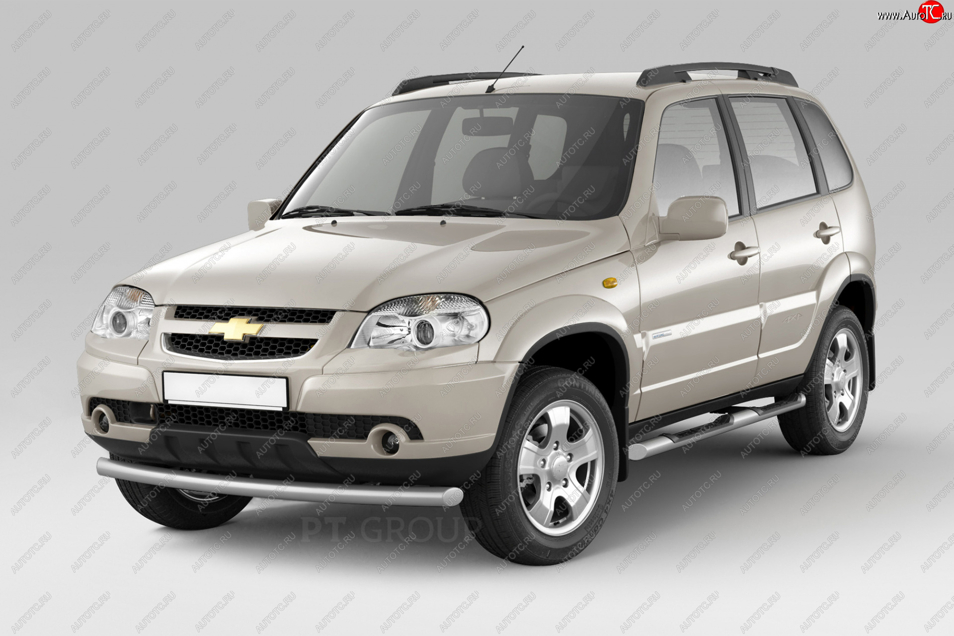 4 299 р. Защита порогов из трубы Ø63 мм с проступью Petroil Tuning  Chevrolet Niva  2123 (2009-2020), Лада 2123 (Нива Шевроле) (2009-2021) (Сталь полимерным покрытием в цвет: серебристый ❞Искра❝)  с доставкой в г. Воронеж