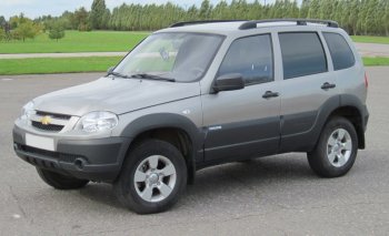 7 999 р. Рейлинги крыши АПС  Chevrolet Niva  2123 (2002-2020), Лада 2123 (Нива Шевроле) (2002-2021), Лада Нива Трэвел (2021-2025) (Черные, без поперечин)  с доставкой в г. Воронеж. Увеличить фотографию 4