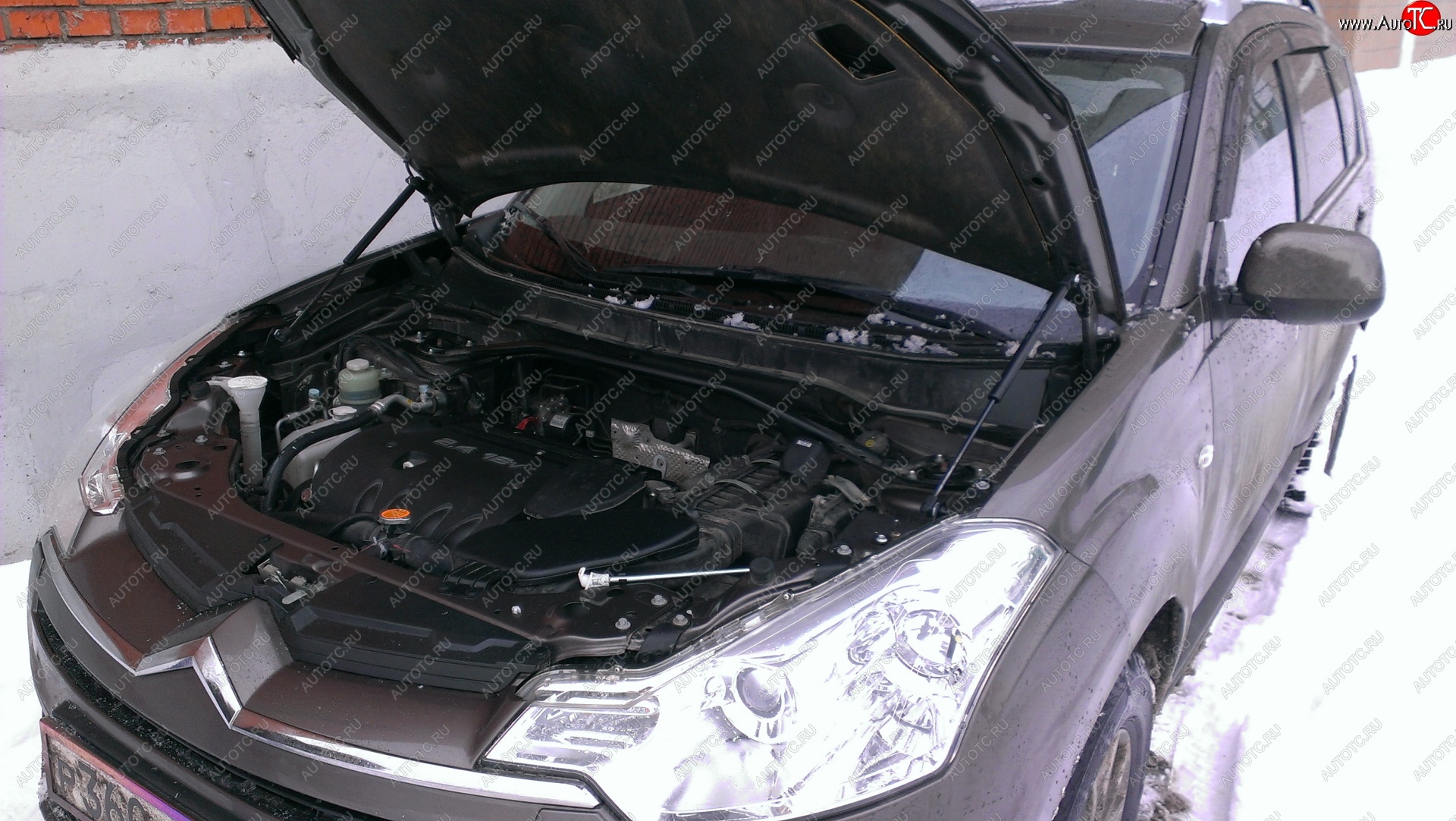 2 249 р. Упоры капота Russtal CITROEN C-crosser (2007-2012)  с доставкой в г. Воронеж