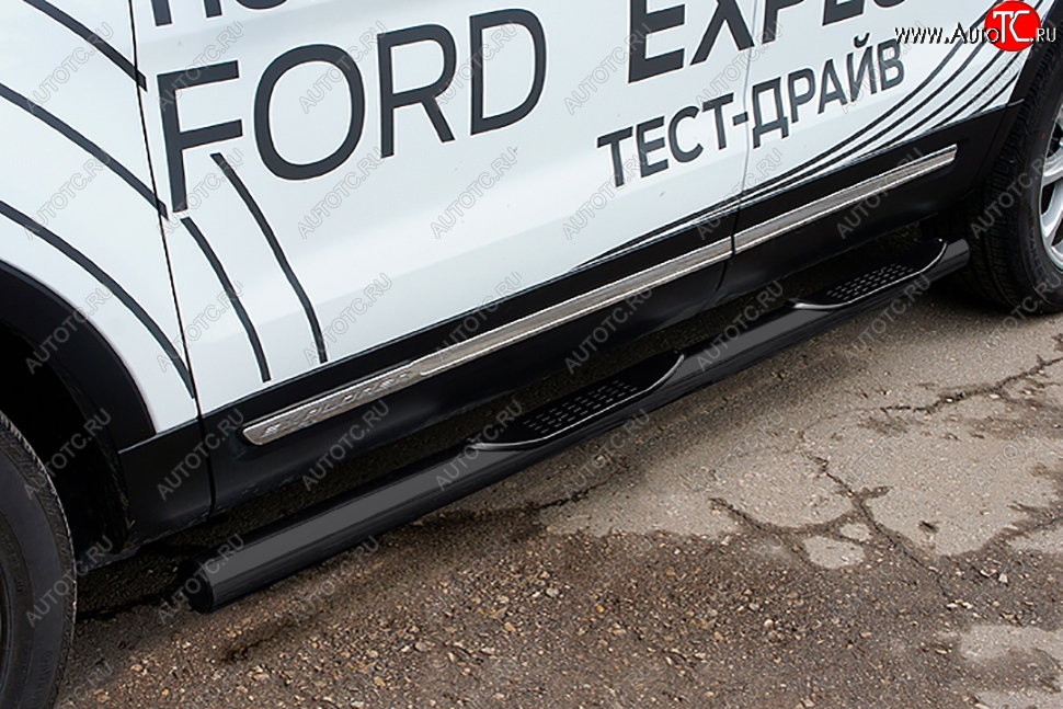 16 949 р. Защита порогов Slitkoff (d76, с проступями)  Ford Explorer  U502 (2017-2019) 2-ой рестайлинг, 5 дв. (Сталь с полимерным покрытием. Цвет: чёрный)  с доставкой в г. Воронеж