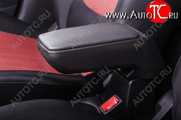 7 599 р. Подлокотник Armster S (+USBAUX)  Ford Focus  4 CEW (2018-2021) универсал дорестайлинг, хэтчбэк дорестайлинг  с доставкой в г. Воронеж