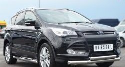 83 999 р. Защита порогов с пластиковыми вставками для ног из круглой трубы диаметром 76 мм Russtal Ford Kuga 2 дорестайлинг (2013-2016) (Защита порогов с со скосами на торцах (вариант 1))  с доставкой в г. Воронеж. Увеличить фотографию 6