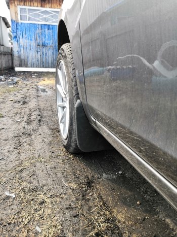 1 339 р. Брызговики Duster-Guard ПЕРЕДНИЕ широкие (2 шт) LADA Vesta 2015- Лада Веста SW 2181 универсал дорестайлинг (2017-2022)  с доставкой в г. Воронеж. Увеличить фотографию 3