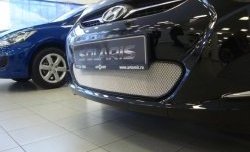 1 539 р. Сетка на бампер Russtal (хром) Hyundai Solaris RBr седан дорестайлинг (2010-2014)  с доставкой в г. Воронеж. Увеличить фотографию 2