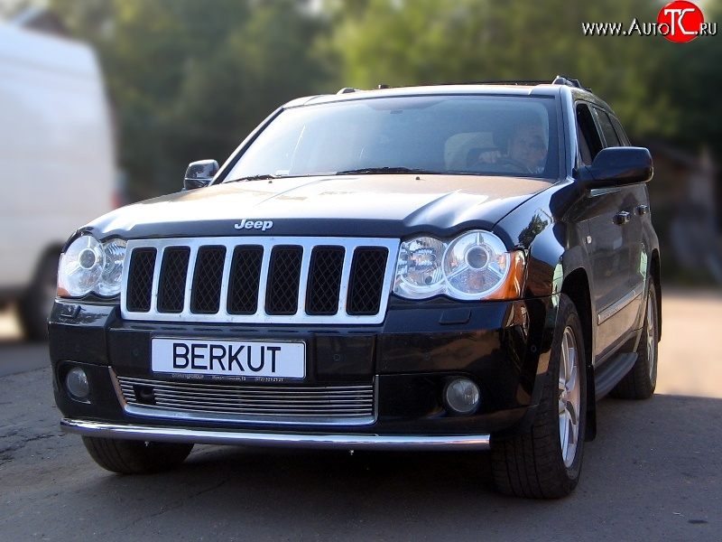 4 199 р. Декоративная вставка воздухозаборника Berkut Jeep Grand Cherokee WK (2004-2010)  с доставкой в г. Воронеж