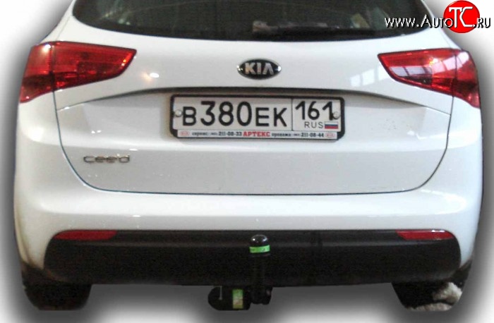 61 999 р. Фаркоп Лидер Плюс  KIA Ceed  1 ED (2010-2012) рестайлинг, хэтчбэк 5 дв. (Без электропакета)  с доставкой в г. Воронеж