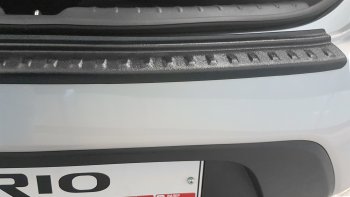 1 039 р. Защитная накладка заднего бампера Petroil Tuning KIA Rio 3 QB рестайлинг седан (2015-2017)  с доставкой в г. Воронеж. Увеличить фотографию 6
