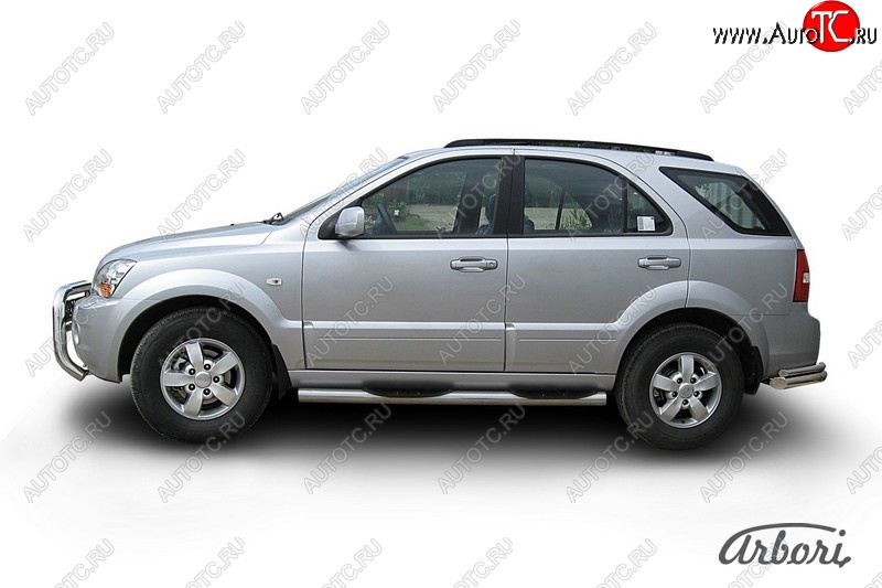 14 579 р. Защита штатных порогов Arbori (с проступью, нержавейка, d76 mm). KIA Sorento BL дорестайлинг (2002-2006)  с доставкой в г. Воронеж
