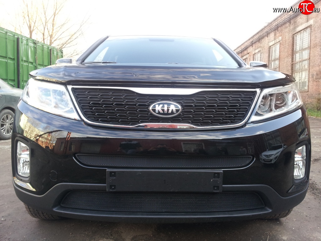 1 469 р. Нижняя сетка на бампер Russtal (черная) KIA Sorento XM рестайлинг (2012-2015)  с доставкой в г. Воронеж