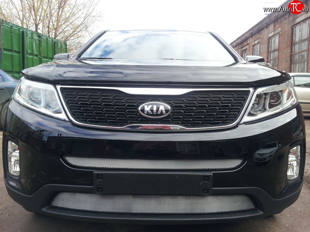 1 539 р. Нижняя сетка на бампер Russtal (хром) KIA Sorento XM рестайлинг (2012-2015)  с доставкой в г. Воронеж