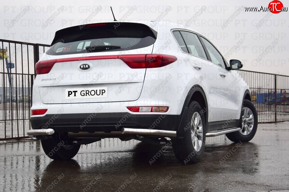 16 989 р. Защита заднего бампера Petroil Tuning (уголки, d63) KIA Sportage 4 QL (2016-2018) дорестайлинг (Нержавеющая полированная сталь) с доставкой в г. Воронеж Увеличить фотографию 1 16 989 р. Защита заднего бампера Petroil Tuning (уголки, d63) KIA Sportage 4 QL (2016-2018) дорестайлинг (Нержавеющая полированная сталь) с доставкой в г. Воронеж