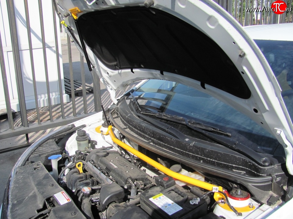 2 969 р. Упор капота Sport  KIA Sportage  3 SL (2010-2016) дорестайлинг, рестайлинг  с доставкой в г. Воронеж