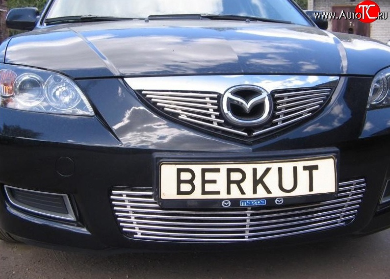 3 999 р. Декоративная вставка решетки радиатора Berkut Mazda 3/Axela BK дорестайлинг седан (2003-2006)  с доставкой в г. Воронеж
