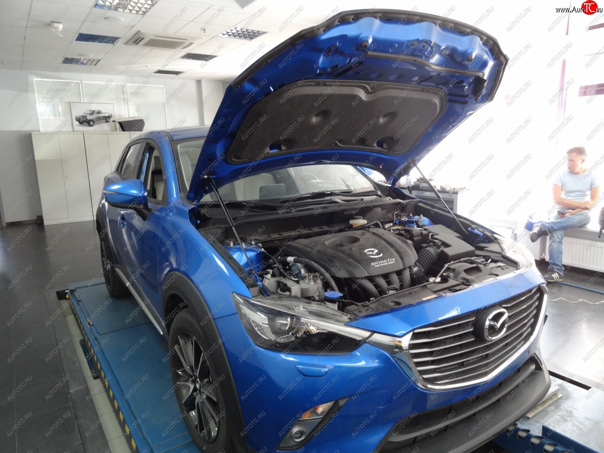 2 399 р. Упоры капота Russtal Mazda CX-3 DK дорестайлинг (2014-2018)  с доставкой в г. Воронеж
