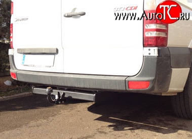 22 699 р. Фаркоп (без ступеньки) NovLine Mercedes-Benz Sprinter W906 (2006-2013)  с доставкой в г. Воронеж