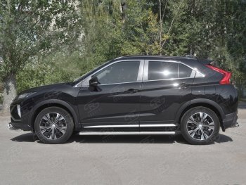 Пороги труба 120х60 овал с проступью Russtal Mitsubishi Eclipse Cross GK дорестайлинг (2017-2021)