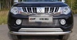 Защитная решётка в воздуховод бампера Russtal (нержавейка) Mitsubishi L200 5 KK,KL дорестайлинг (2015-2019)