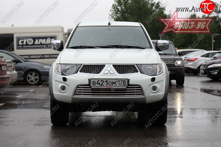 5 489 р. Декоративный элемент воздухозаборника Souz-96 (d16) Mitsubishi L200 5 KK,KL дорестайлинг (2015-2019)  с доставкой в г. Воронеж
