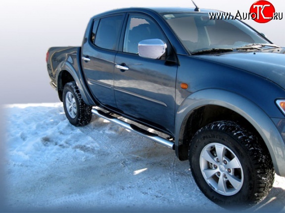 17 699 р. Защита порогов из трубы d76 мм с пластиковыми вставками для ног Slitkoff Mitsubishi L200 4  дорестайлинг (2006-2014) (Нержавейка, Полированная)  с доставкой в г. Воронеж