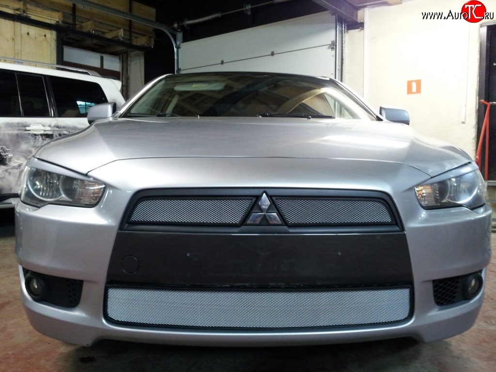 2 879 р. Сетка на бампер (дорестайлинг) Russtal (хром) Mitsubishi Lancer 10 CY седан рестайлинг (2011-2017)  с доставкой в г. Воронеж