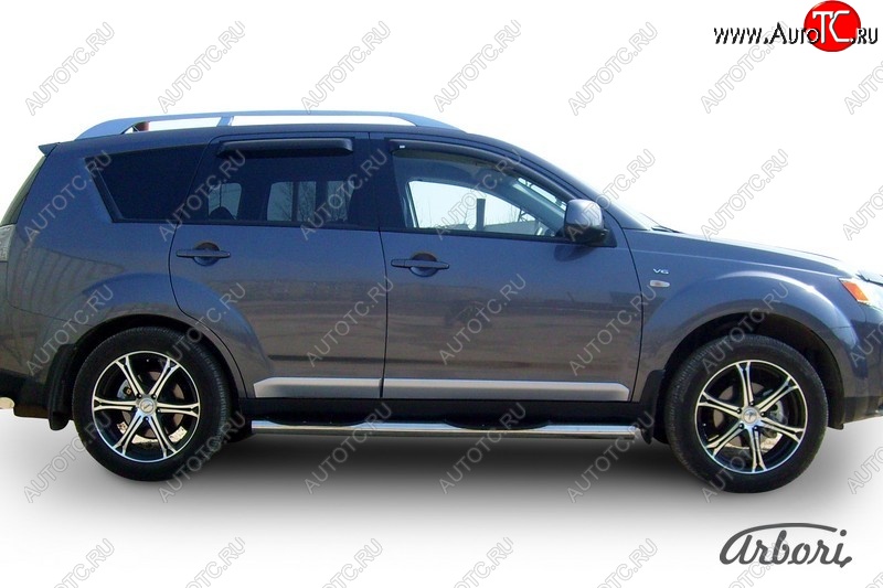 14 579 р. Защита штатных порогов Arbori (с проступью, нержавейка, d76 mm). Mitsubishi Outlander XL (CW)  дорестайлинг (2005-2009)  с доставкой в г. Воронеж