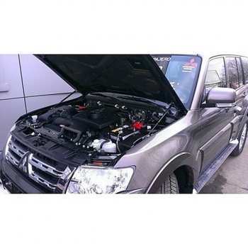 Упоры капота Russtal Mitsubishi Pajero 4 V90 дорестайлинг (2006-2011)