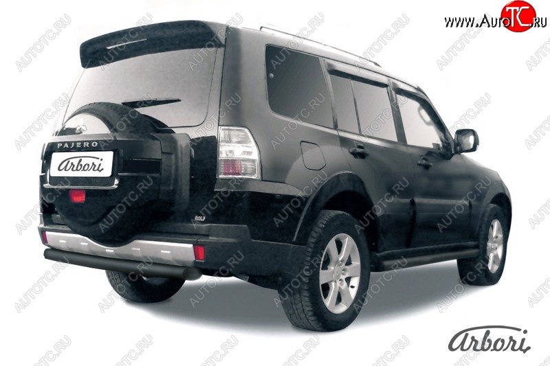 8 549 р. Защита заднего бампера Arbori (короткая, черная, 1 труба d76 mm). Mitsubishi Pajero 4 V90 2-ой рестайлинг (2014-2020)  с доставкой в г. Воронеж