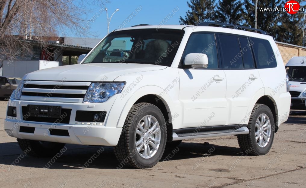 32 999 р. Бампер передний Broomer Design Mitsubishi Pajero 4 V90 дорестайлинг (2006-2011) (Неокрашенный)  с доставкой в г. Воронеж