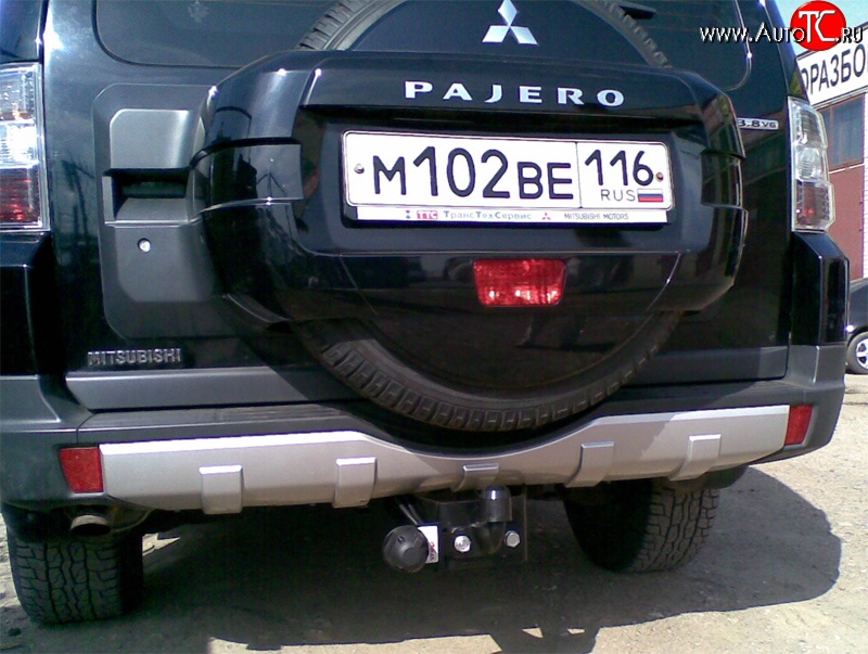 8 459 р. Фаркоп (3 дв.) NovLine Mitsubishi Pajero 4 V90 дорестайлинг (2006-2011)  с доставкой в г. Воронеж