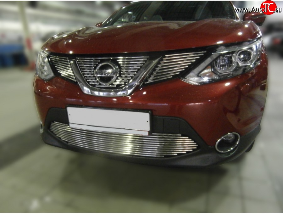 6 099 р. Декоративная вставка воздухозаборника без выреза под парктроник Berkut Nissan Qashqai 2 J11 рестайлинг (2017-2022)  с доставкой в г. Воронеж