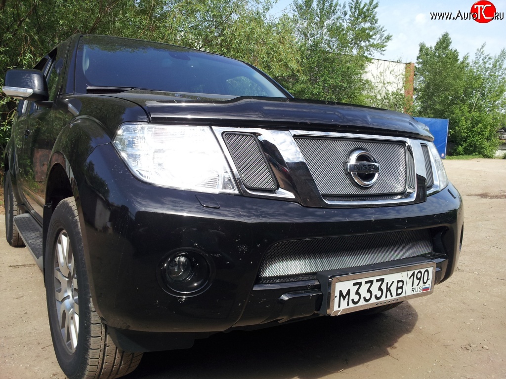 2 499 р. Сетка в решетку радиатора Russtal Nissan Pathfinder R51 рестайлинг (2009-2014) (хром)  с доставкой в г. Воронеж