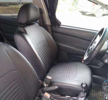 9 449 р. Чехлы для сидений (N16/B10) Lord Autofashion Турин (экокожа, раздельная спинка) Nissan Almera N16 седан дорестайлинг (2000-2003) (Чёрный, вставка чёрная)  с доставкой в г. Воронеж. Увеличить фотографию 3