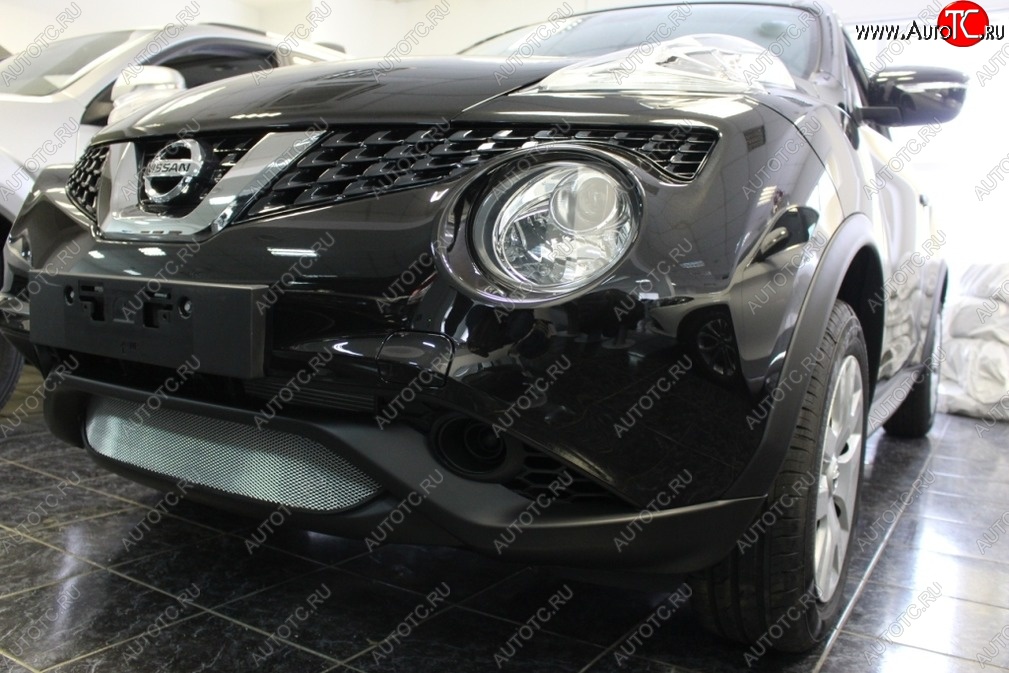 1 479 р. Защитная решётка в воздуховод автомобиля Russtal (хром) Nissan Juke 1 YF15 рестайлинг (2014-2020)  с доставкой в г. Воронеж