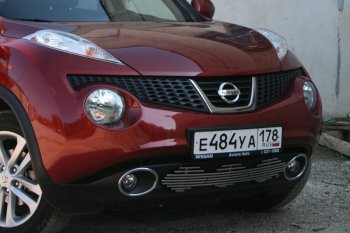 4 688 р. Декоративный элемент воздухозаборника Souz96 нержавеющая сталь  Nissan Juke  1 YF15 (2010-2014) дорестайлинг (Черная 10 мм)  с доставкой в г. Воронеж. Увеличить фотографию 1