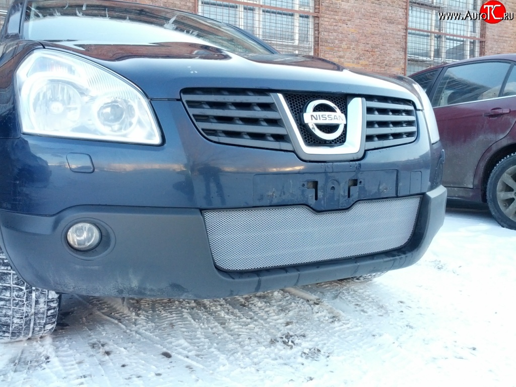 1 539 р. Сетка на бампер Russtal (хром) Nissan Qashqai 1 дорестайлинг (2007-2010)  с доставкой в г. Воронеж