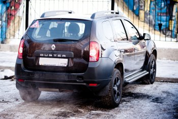 15 899 р. Порожки для ног из трубы Ø51 с алюминиевой площадкой Petroil Tuning Эстонец Renault Duster HS дорестайлинг (2010-2015) (Черный (Шагрень))  с доставкой в г. Воронеж. Увеличить фотографию 5