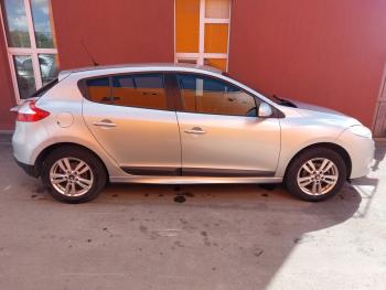 3 499 р. Пластиковые накладки порогов Фанат Тюнинг  Renault Megane ( универсал,  седан,  хэтчбэк 5 дв.) (2008-2016)  дорестайлинг,  дорестайлинг, дорестайлинг,  рестайлинг,  рестайлинг,  рестайлинг (неокрашенные (глянец под окраску))  с доставкой в г. Воронеж. Увеличить фотографию 4